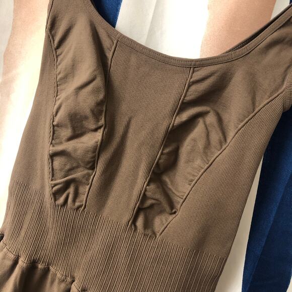 NWOT Free People Movement Good Karma Flared Onesie in Brown Size XS/S - Picture 6 of 11